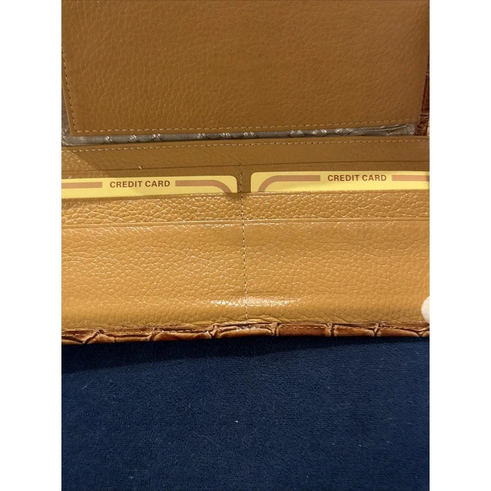 Vera Pelle Leather Womens Crocodile Embossed‎ 10